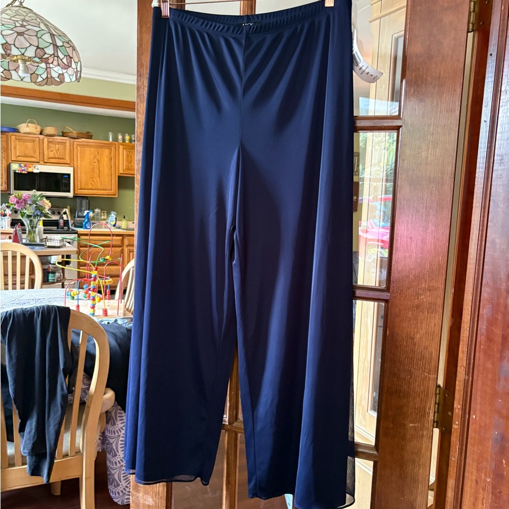 Elegant Women's Navy Wide Leg Pants
